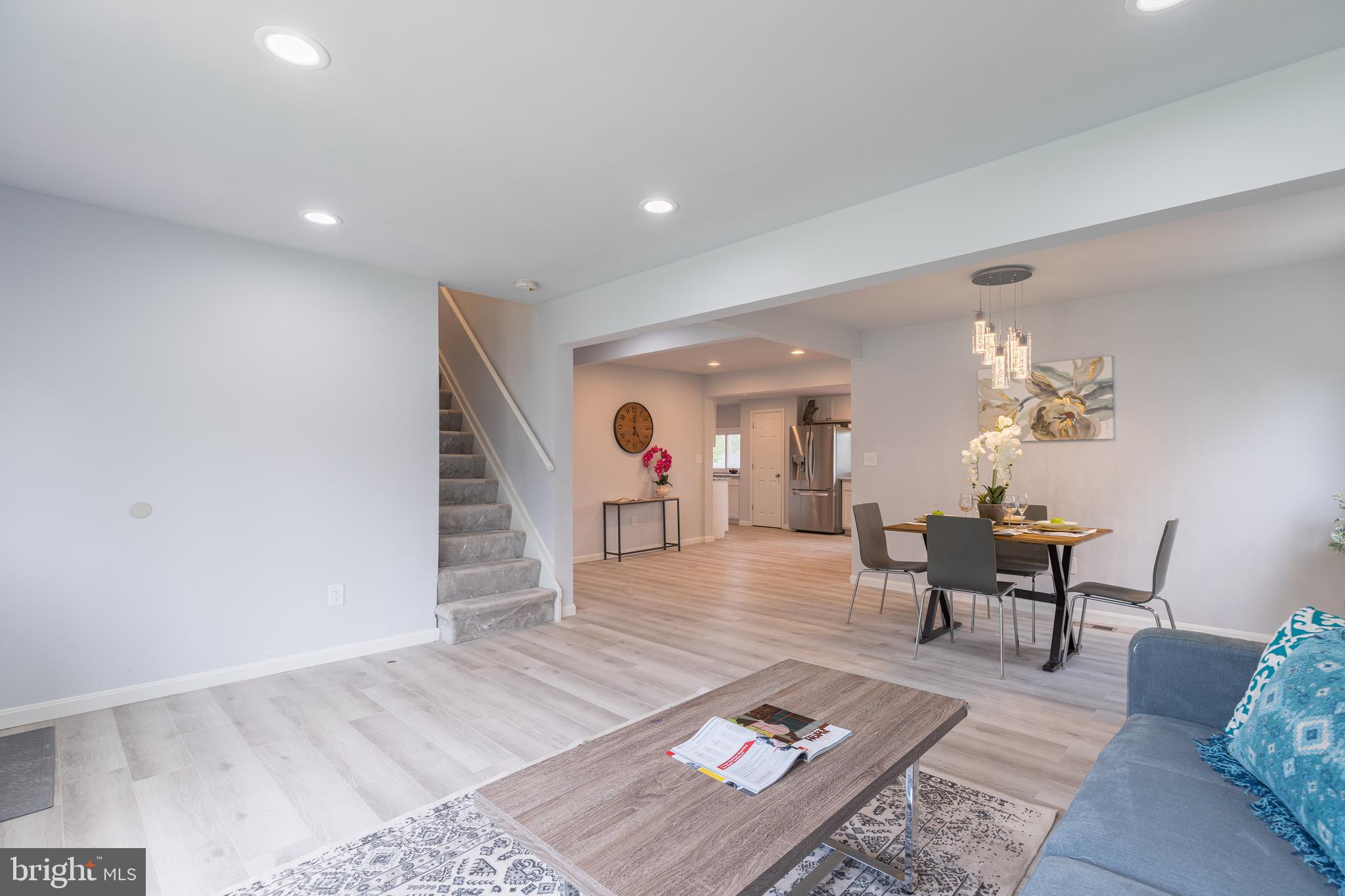 NORTH FORESTVILLE - Residential