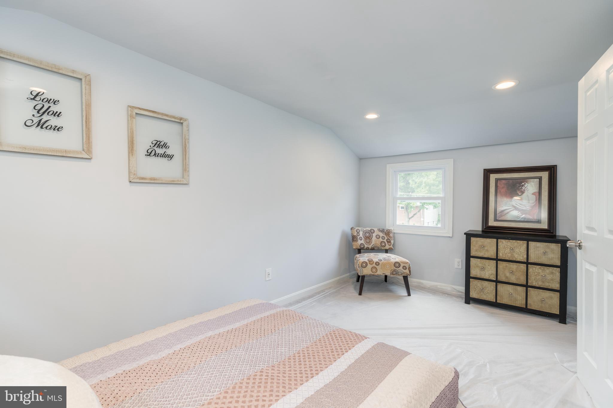 NORTH FORESTVILLE - Residential