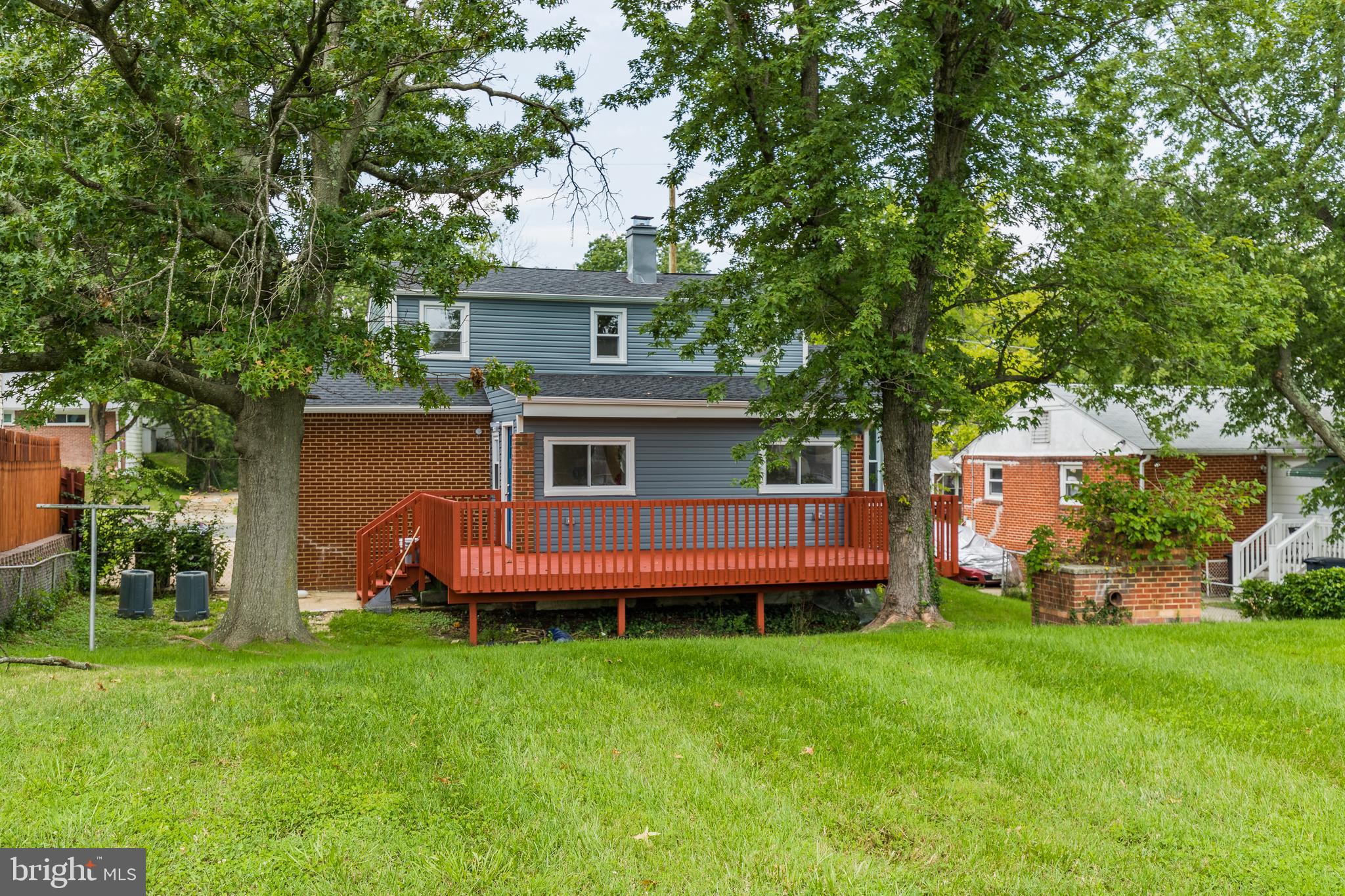 NORTH FORESTVILLE - Residential