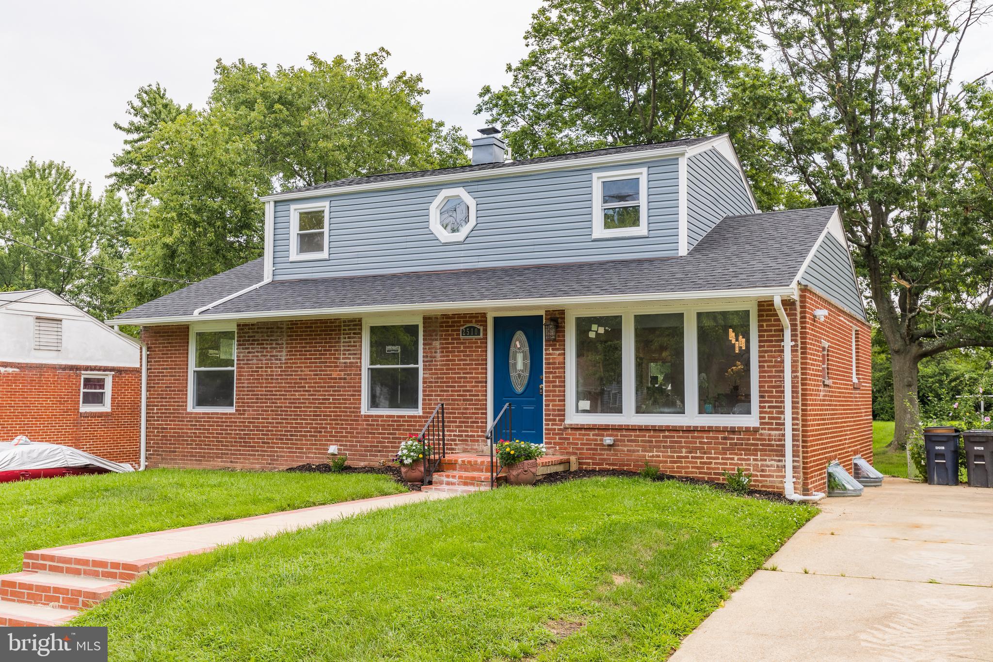 NORTH FORESTVILLE - Residential