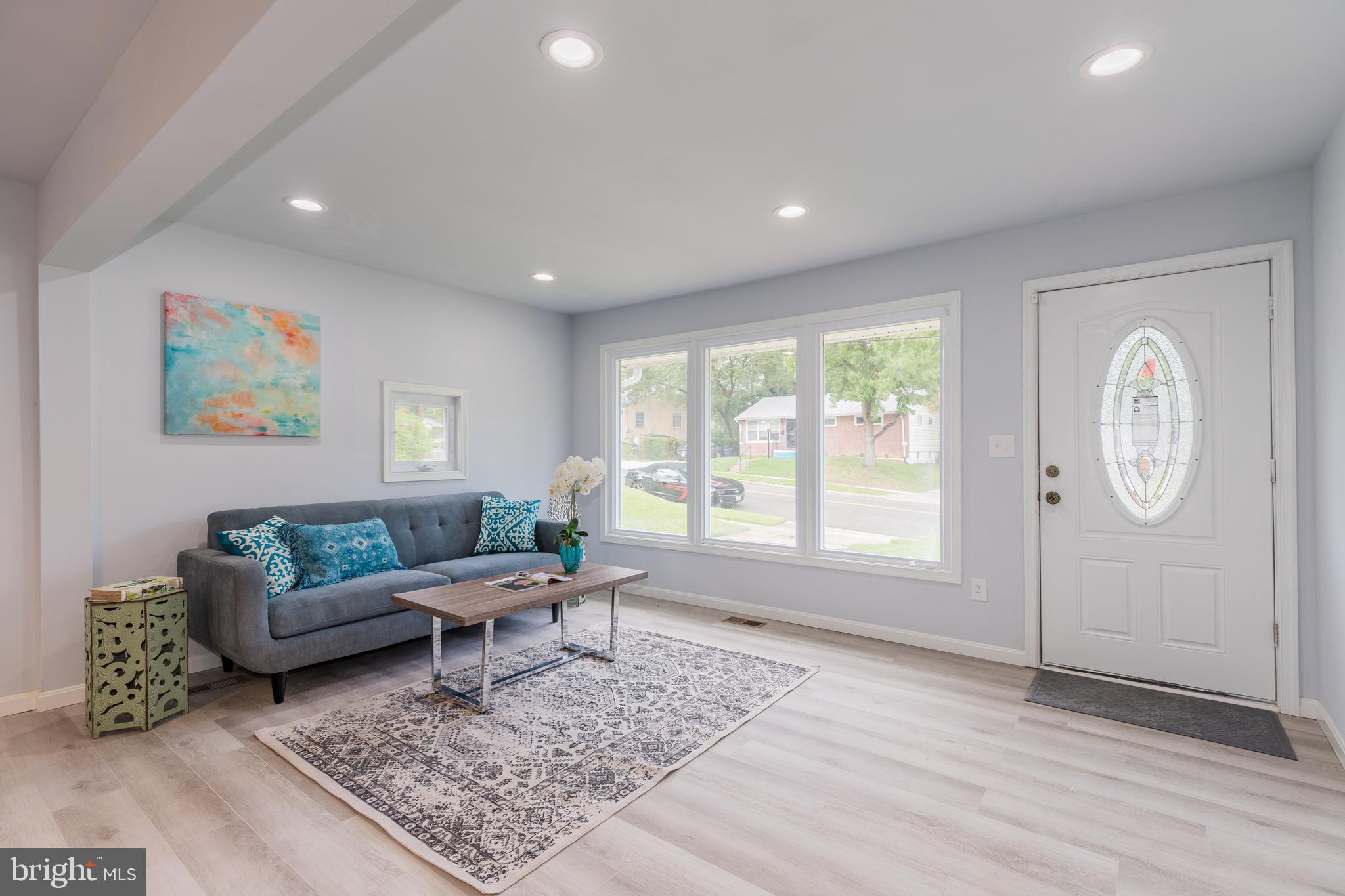 NORTH FORESTVILLE - Residential