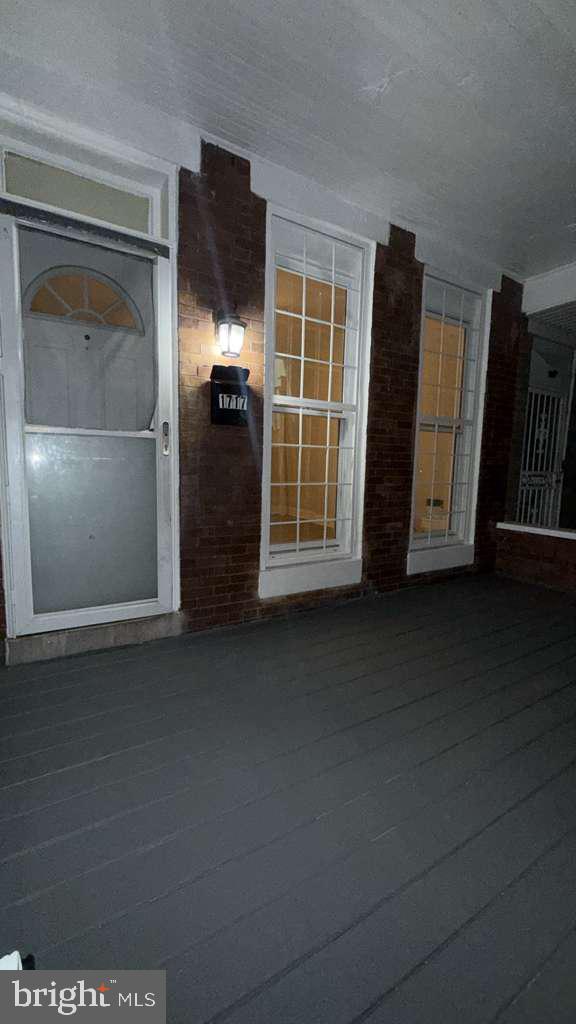 1717 N PULASKI STREET