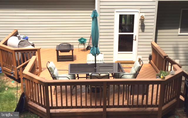 VICTORIA MANOR - Residential