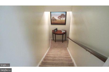 VICTORIA MANOR - Residential