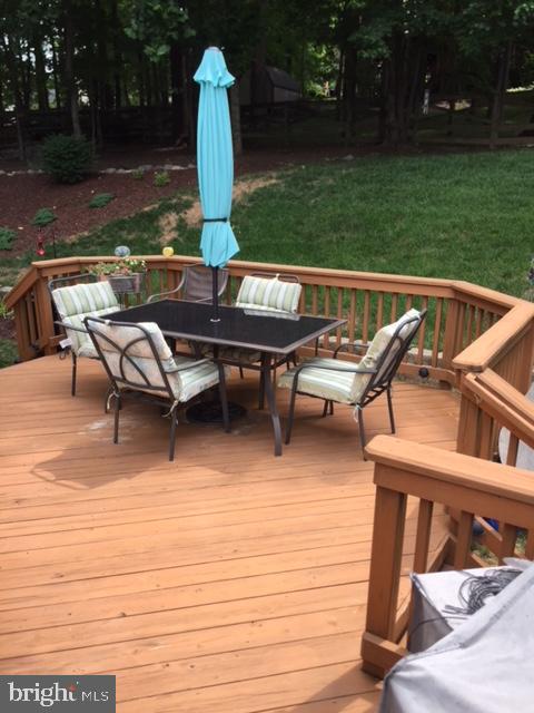 VICTORIA MANOR - Residential