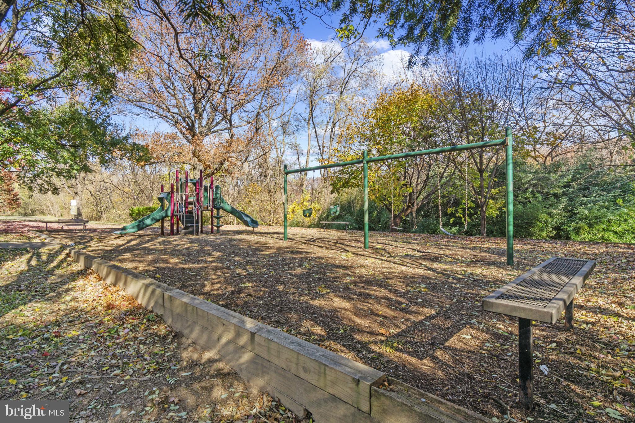 HAMPDEN HISTORIC DISTRICT - Residential