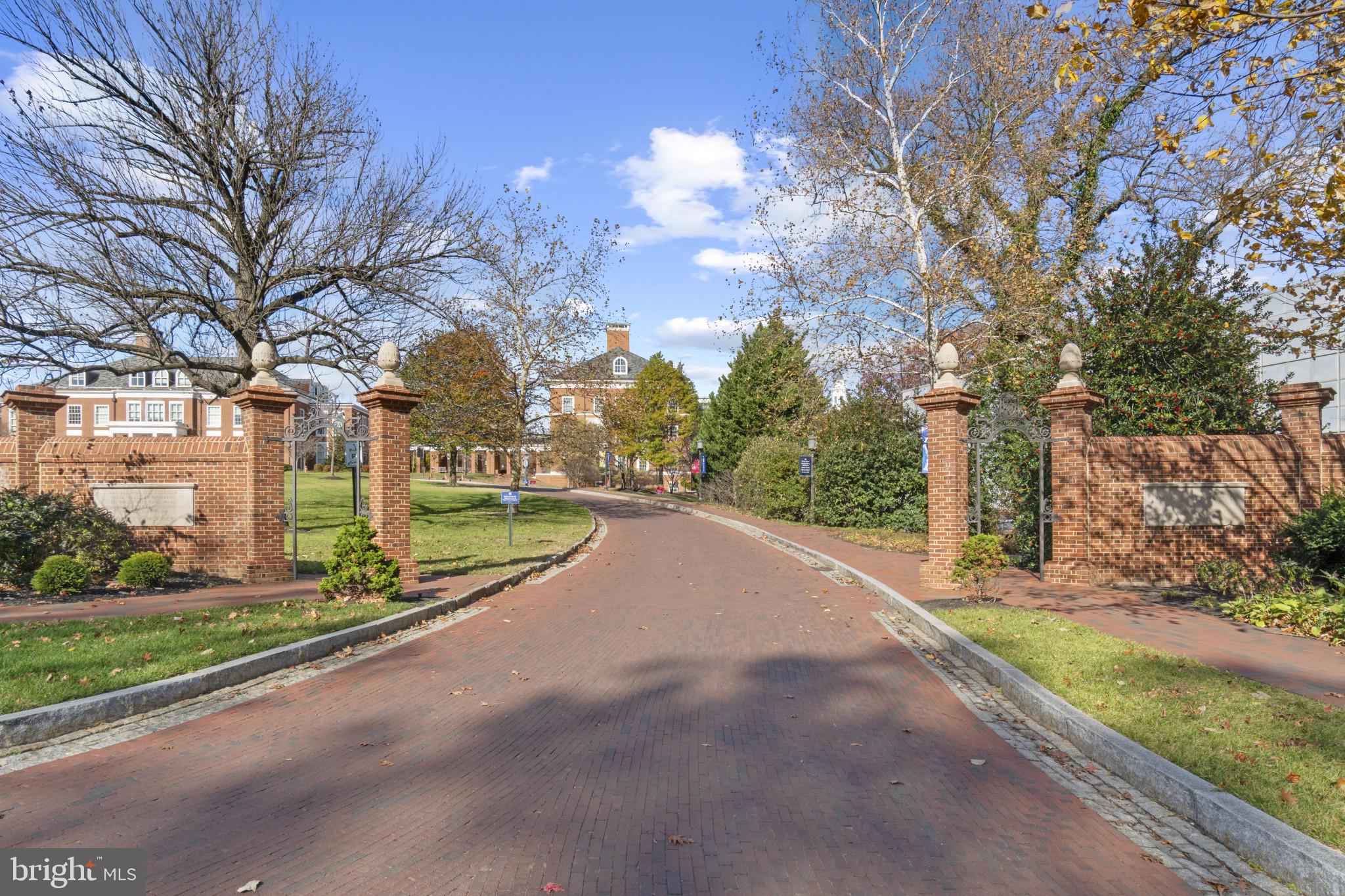 HAMPDEN HISTORIC DISTRICT - Residential