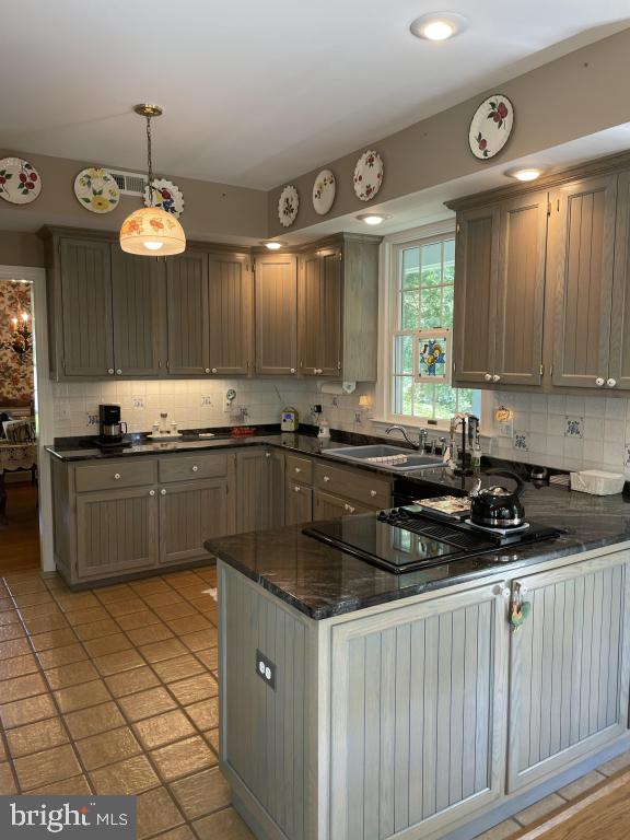 EASTVIEW - Residential