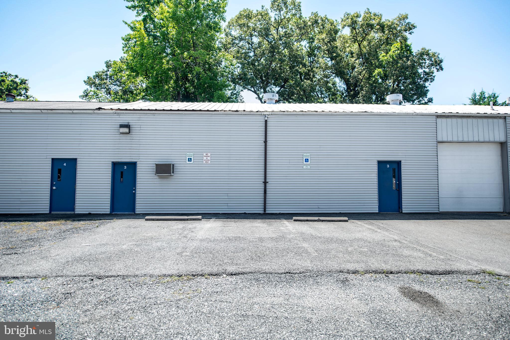 2714 PULASKI HIGHWAY 4