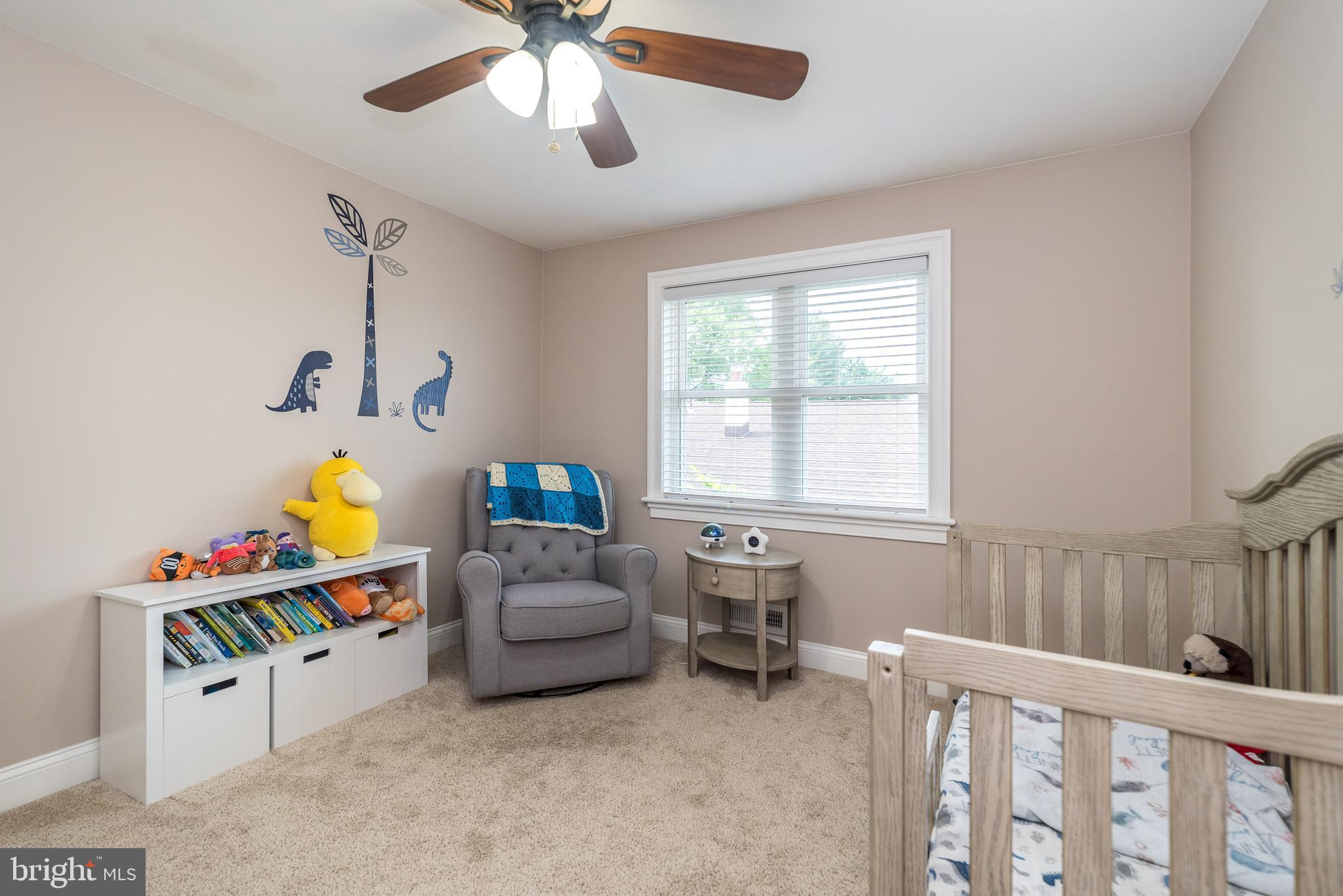 ROSLYN - Residential