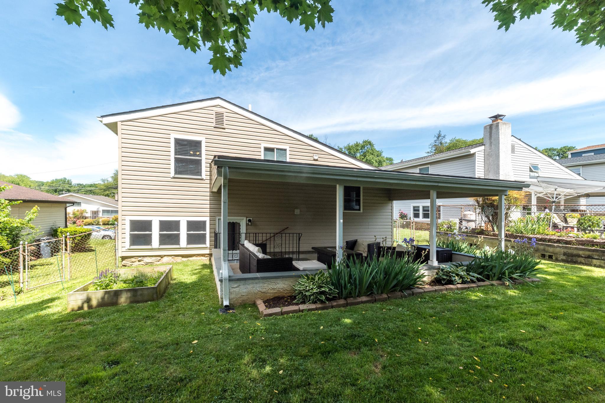 ROSLYN - Residential
