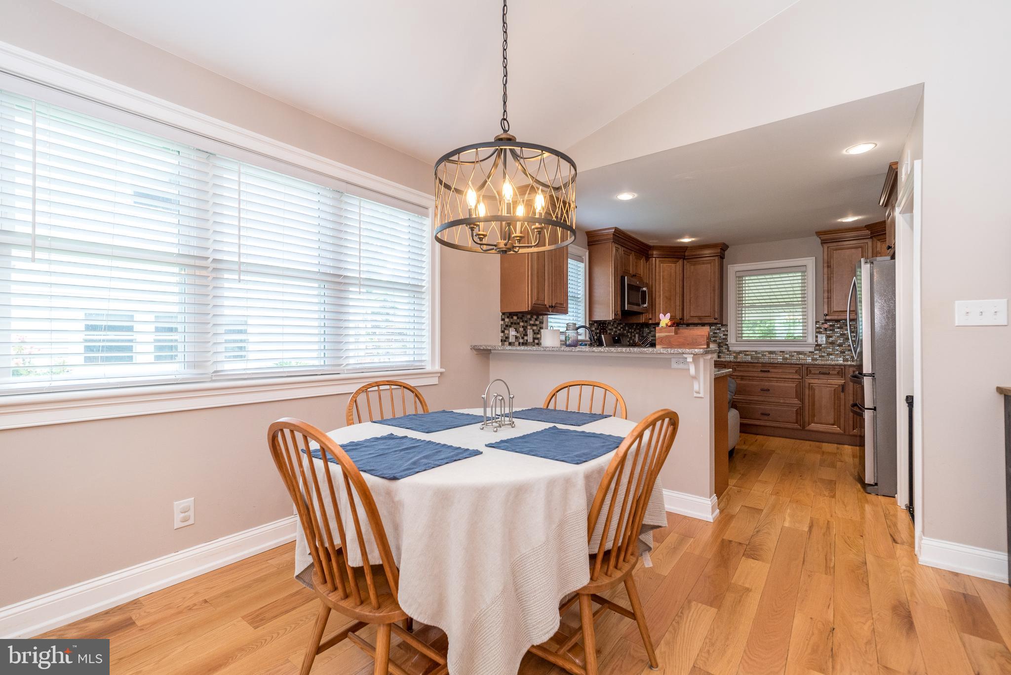 ROSLYN - Residential