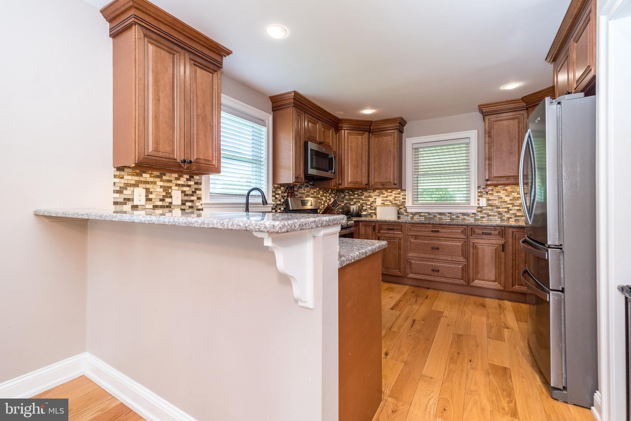 ROSLYN - Residential