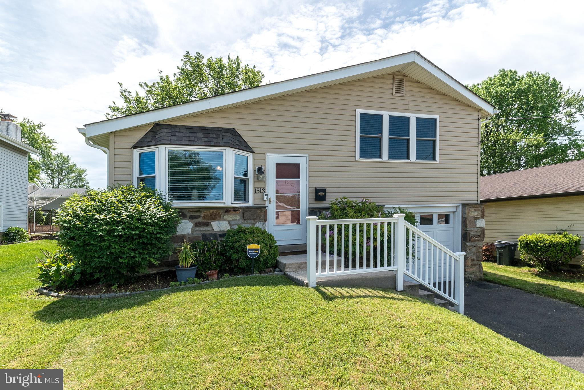 ROSLYN - Residential