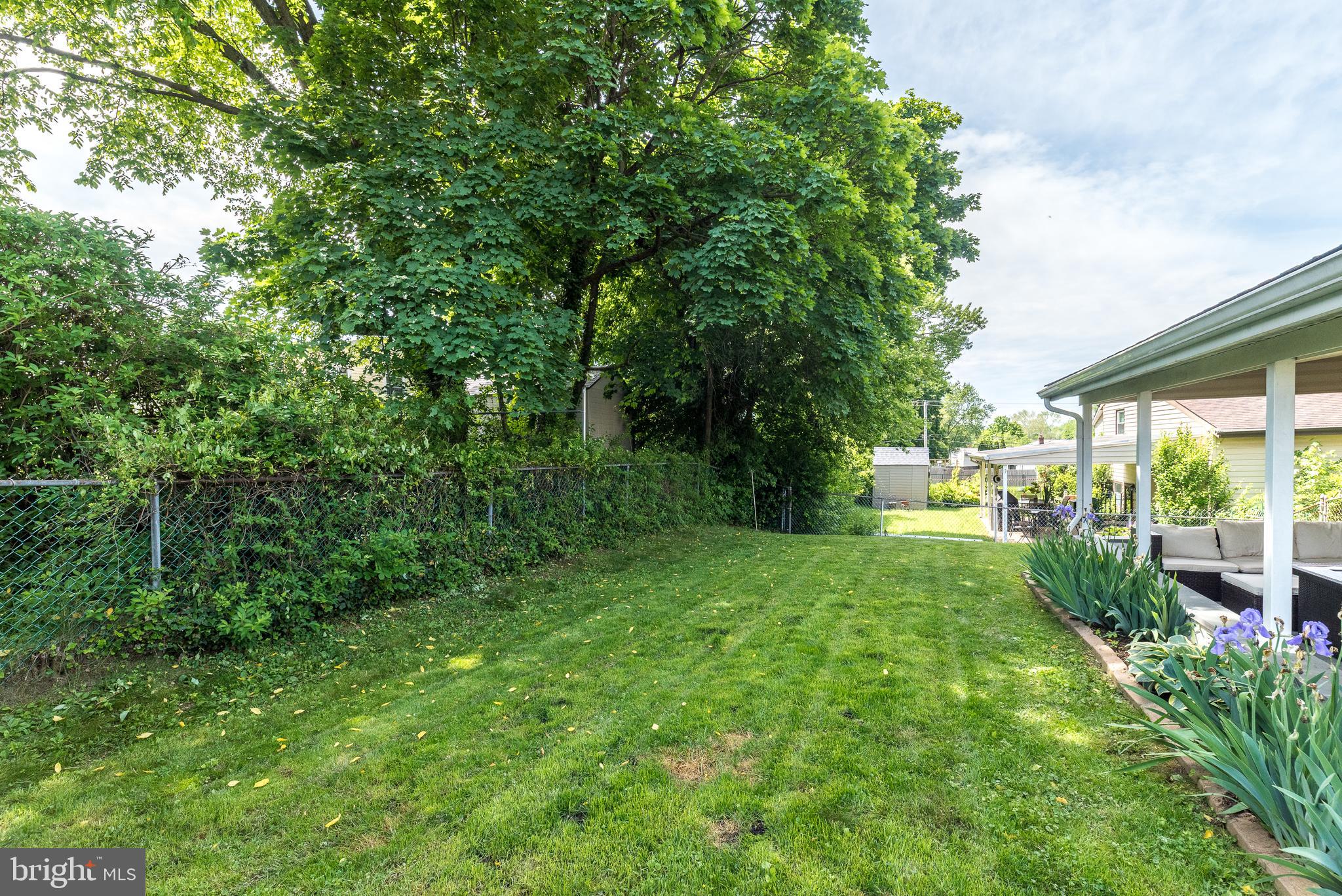 ROSLYN - Residential
