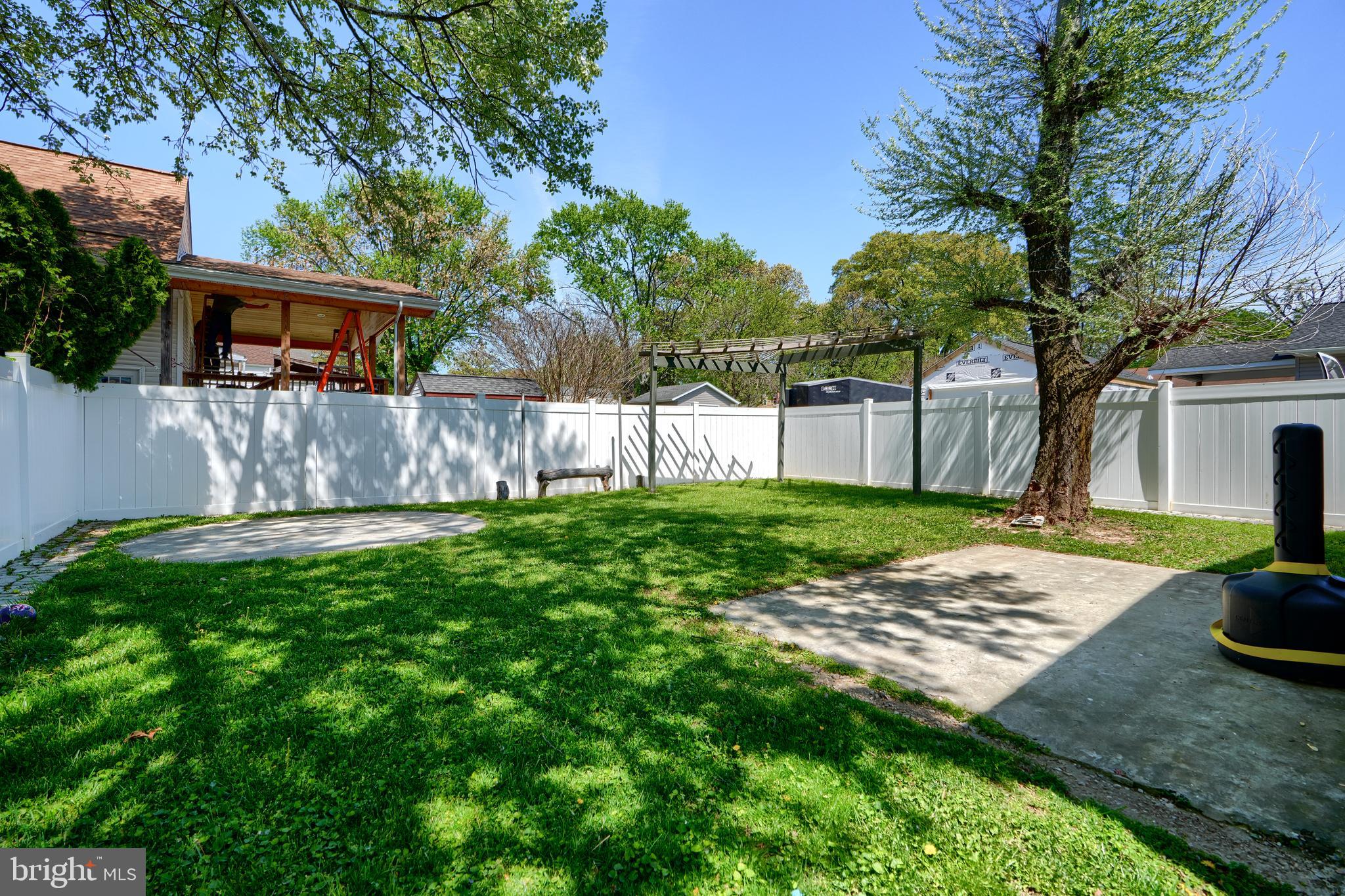 BACK RIVER HIGHLANDS - Residential