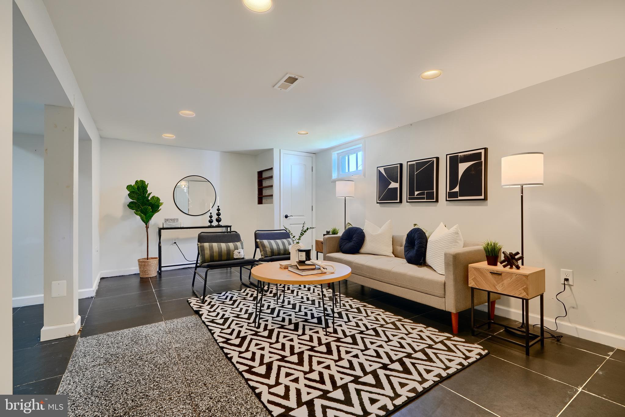 BACK RIVER HIGHLANDS - Residential