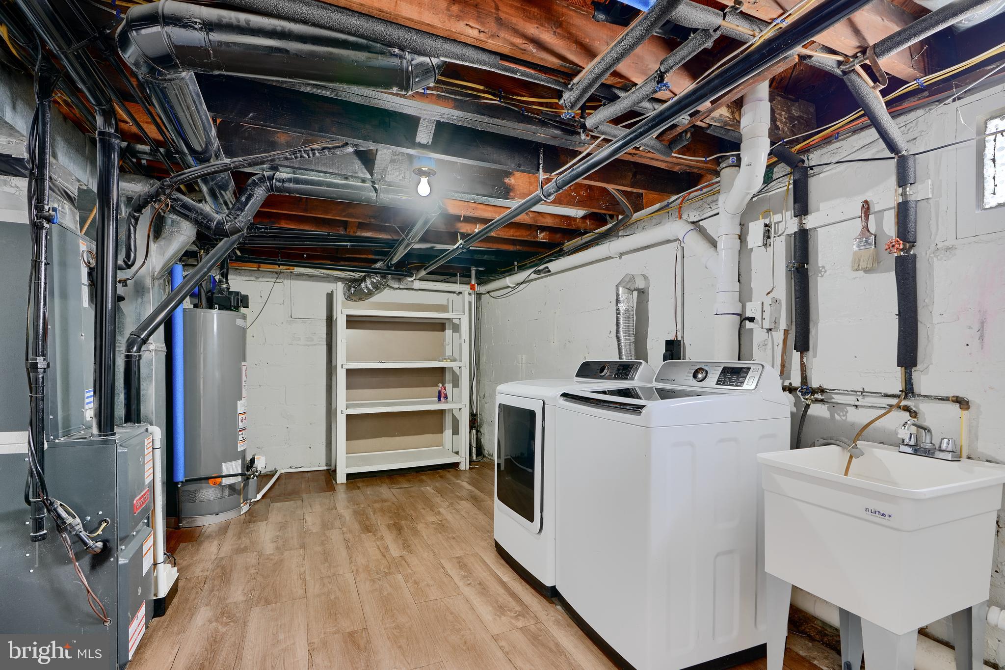 BACK RIVER HIGHLANDS - Residential