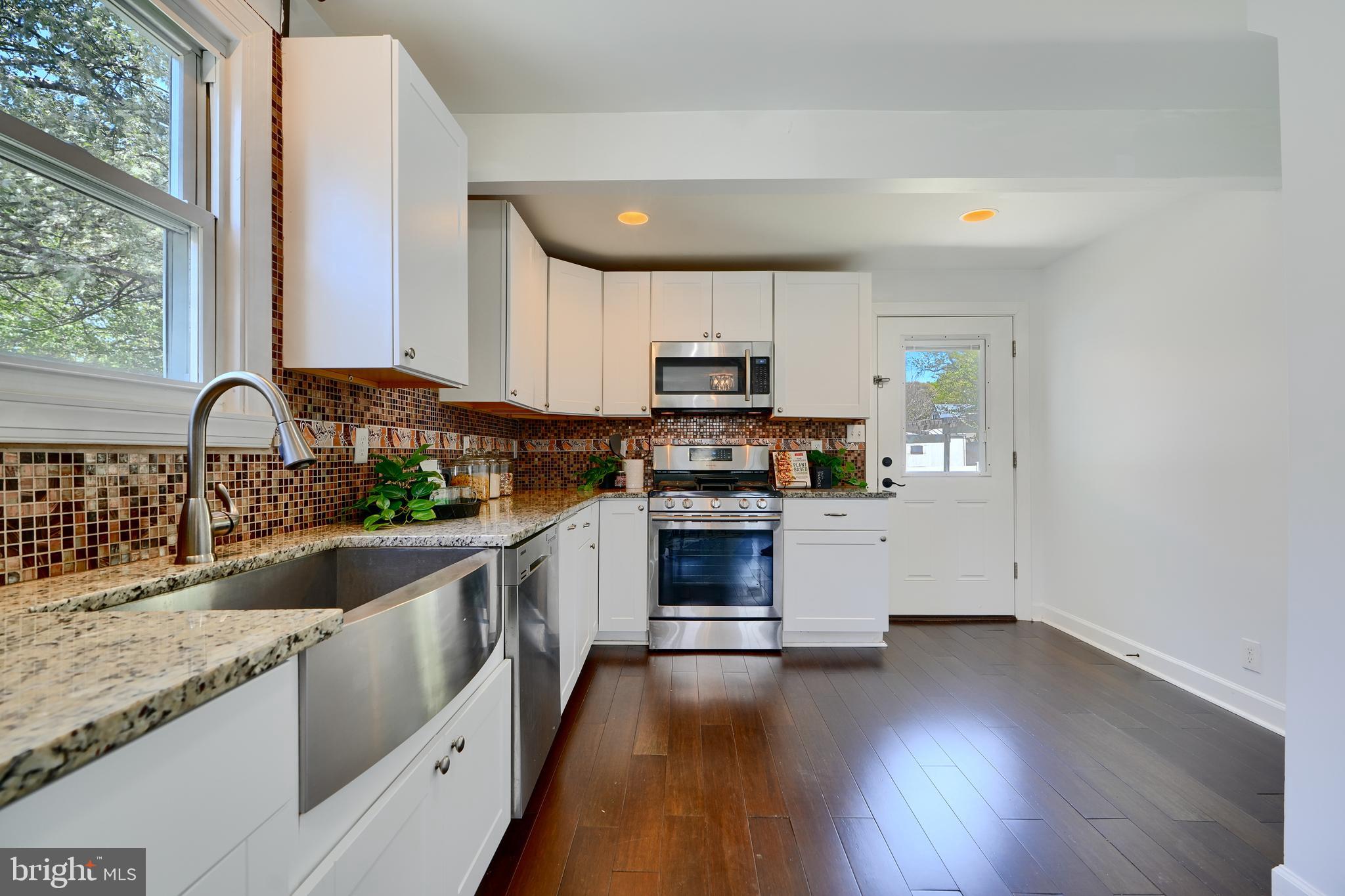 BACK RIVER HIGHLANDS - Residential