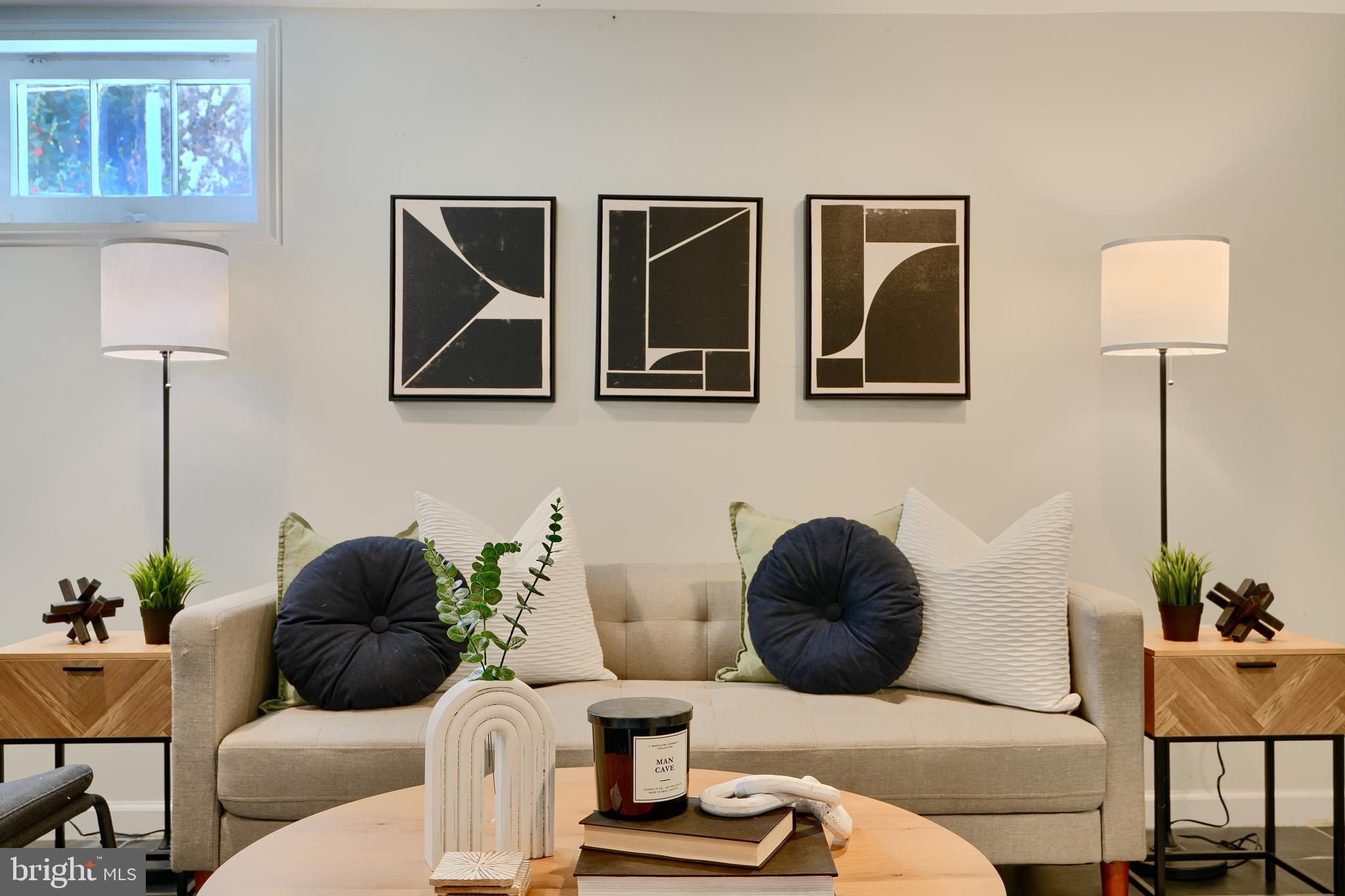 BACK RIVER HIGHLANDS - Residential