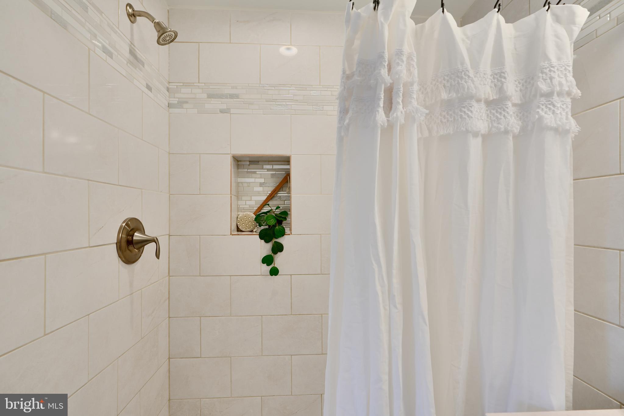 BACK RIVER HIGHLANDS - Residential