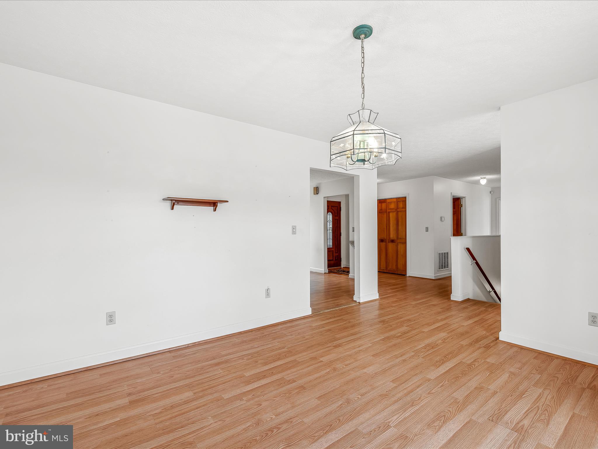 SPRING VALLEY - Residential