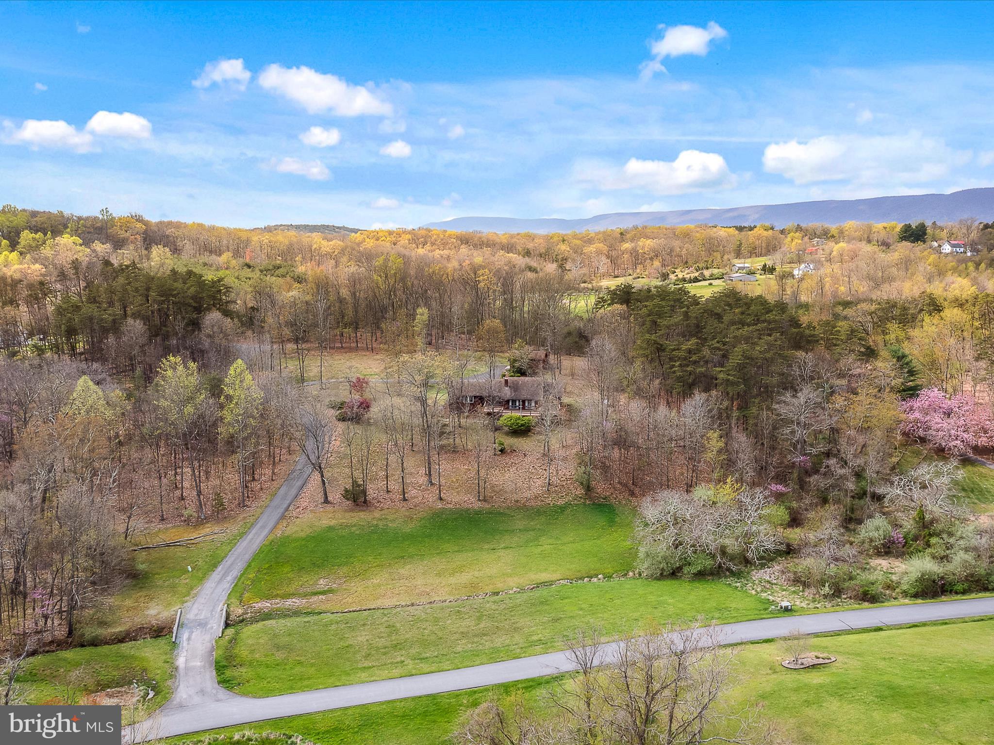 SPRING VALLEY - Residential