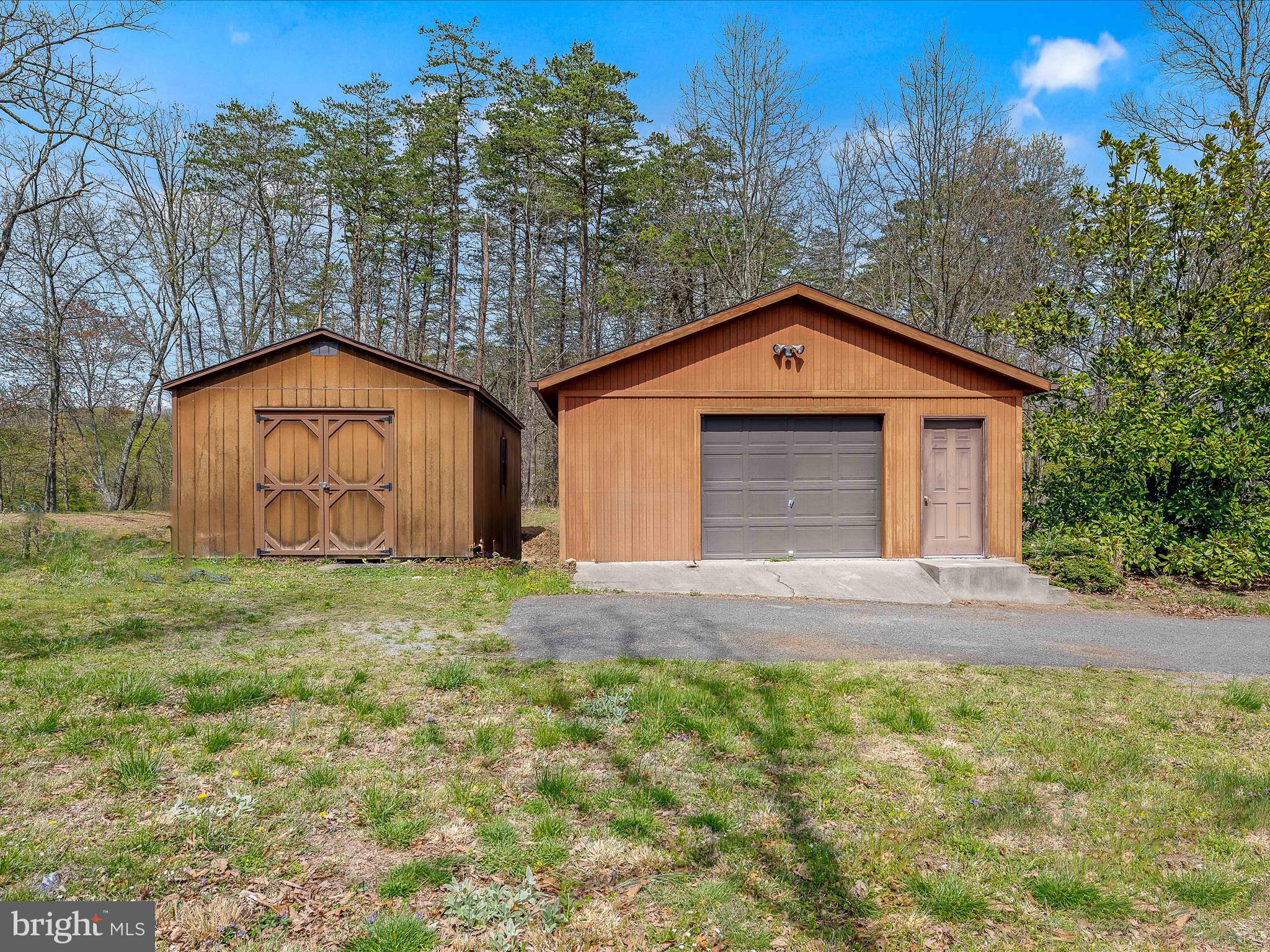 SPRING VALLEY - Residential