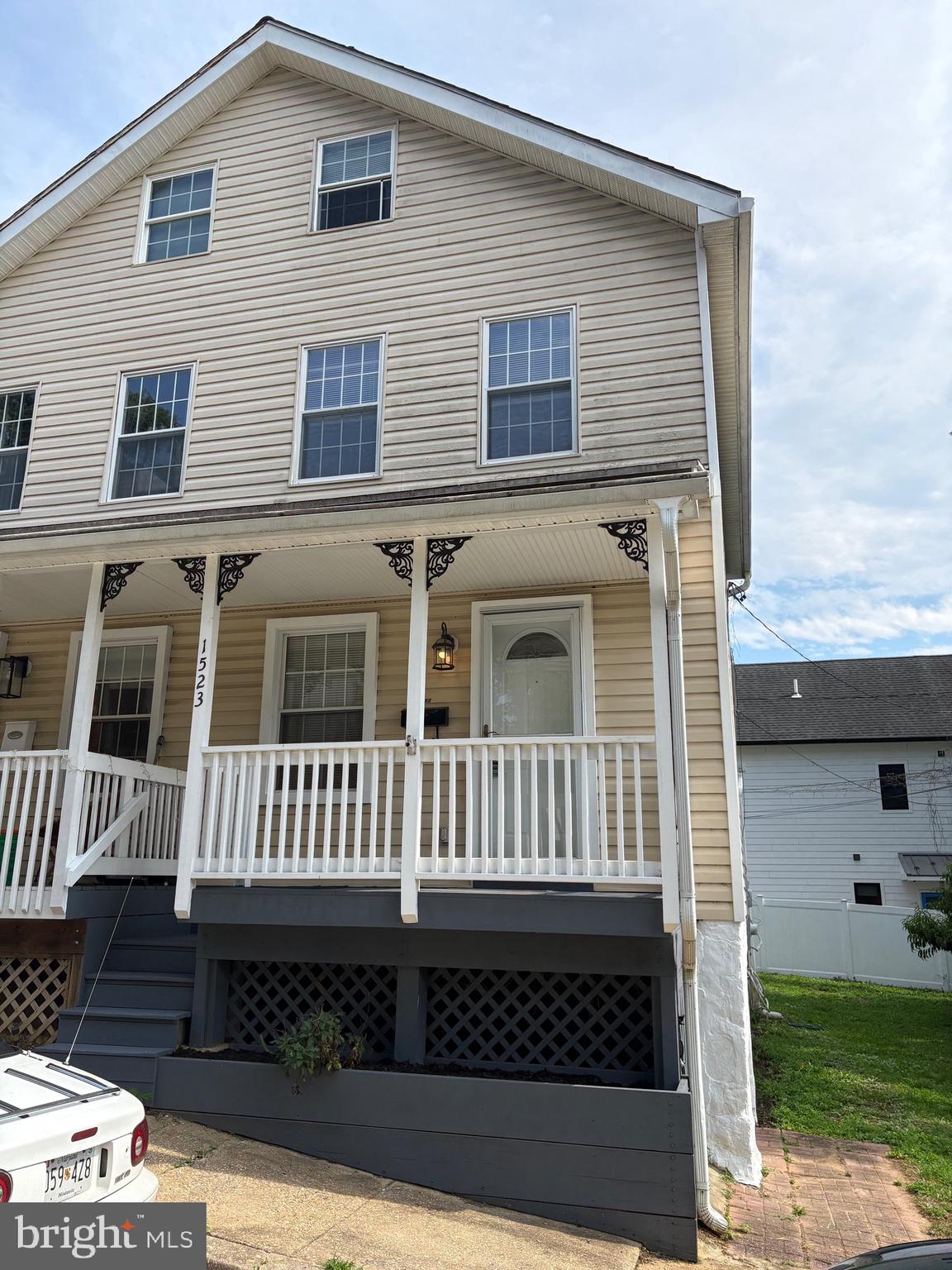 HAMPDEN HISTORIC DISTRICT - Residential
