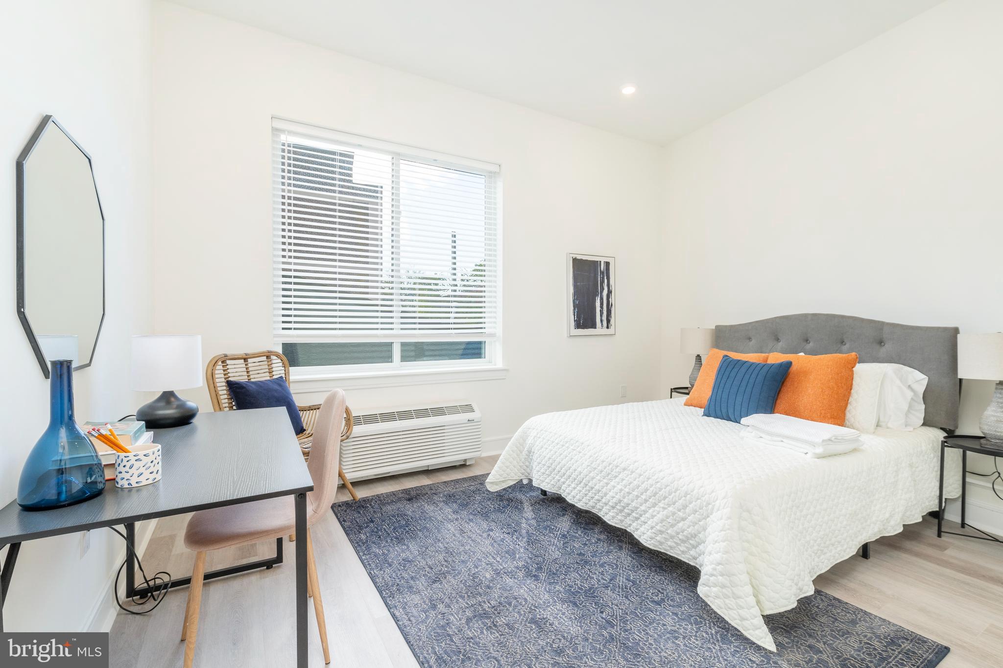 ROXBOROUGH - Residential Lease