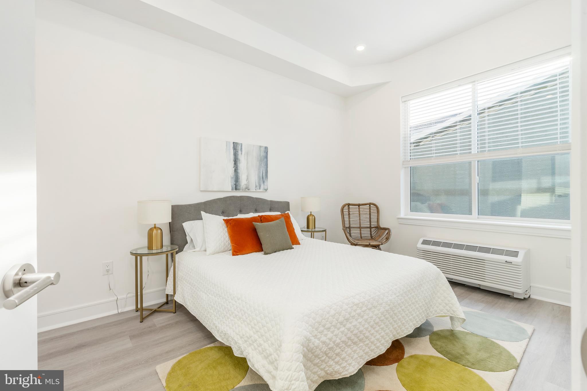ROXBOROUGH - Residential Lease