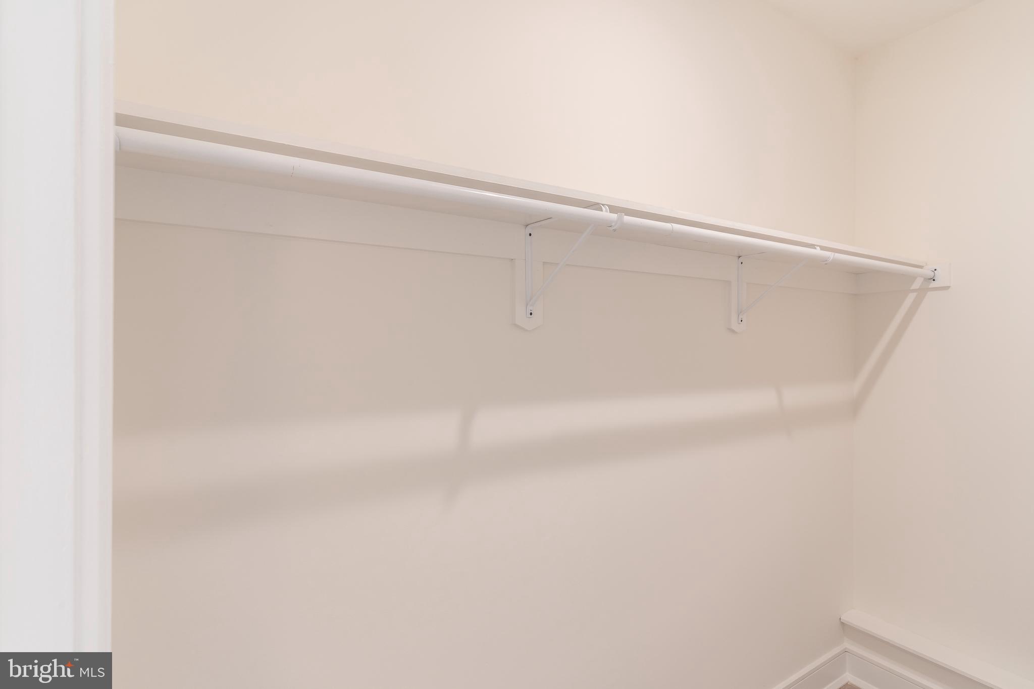 ROXBOROUGH - Residential Lease
