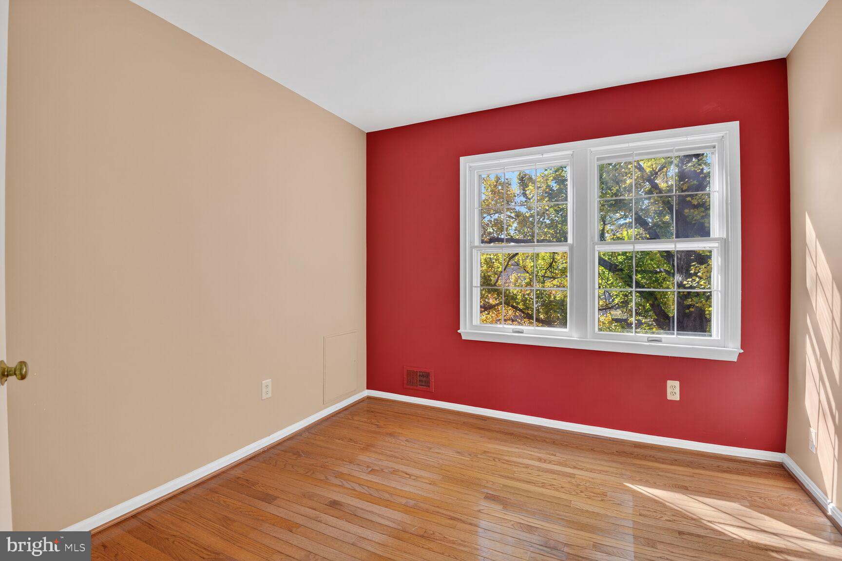 WESTLEIGH - Residential