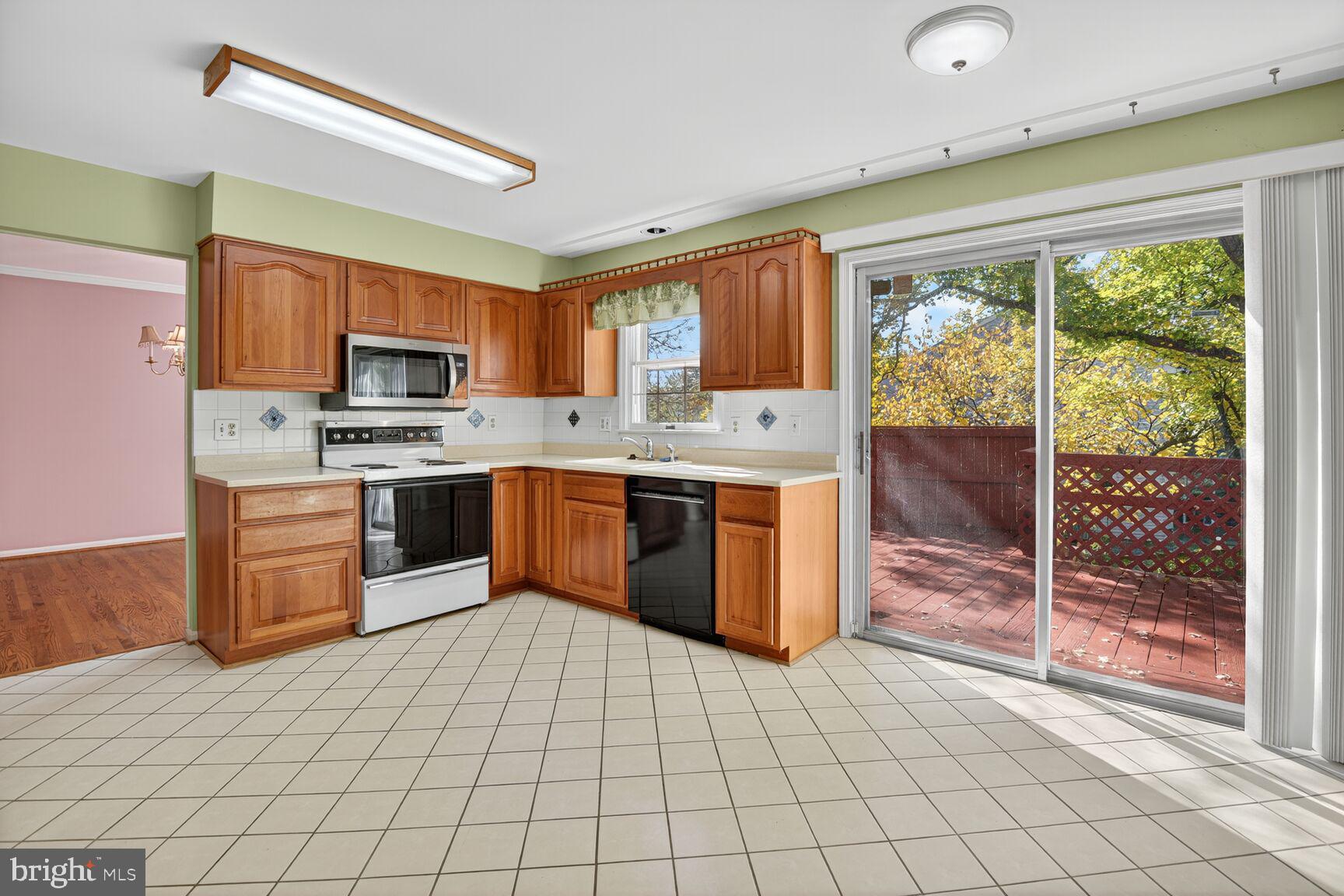 WESTLEIGH - Residential