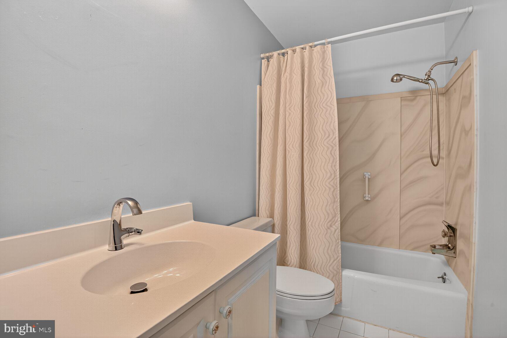 WESTLEIGH - Residential