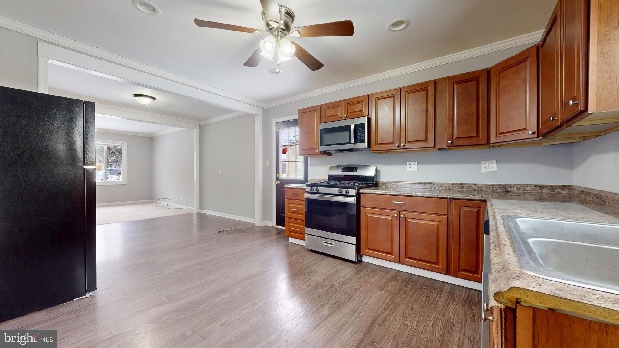 309 COLUMBINE AVENUE