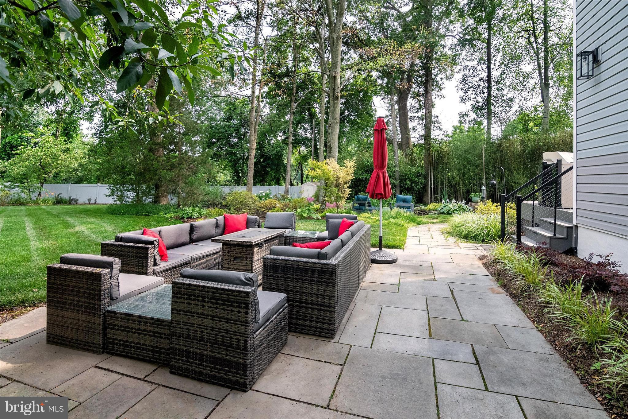 ARLINGTON FOREST - Residential