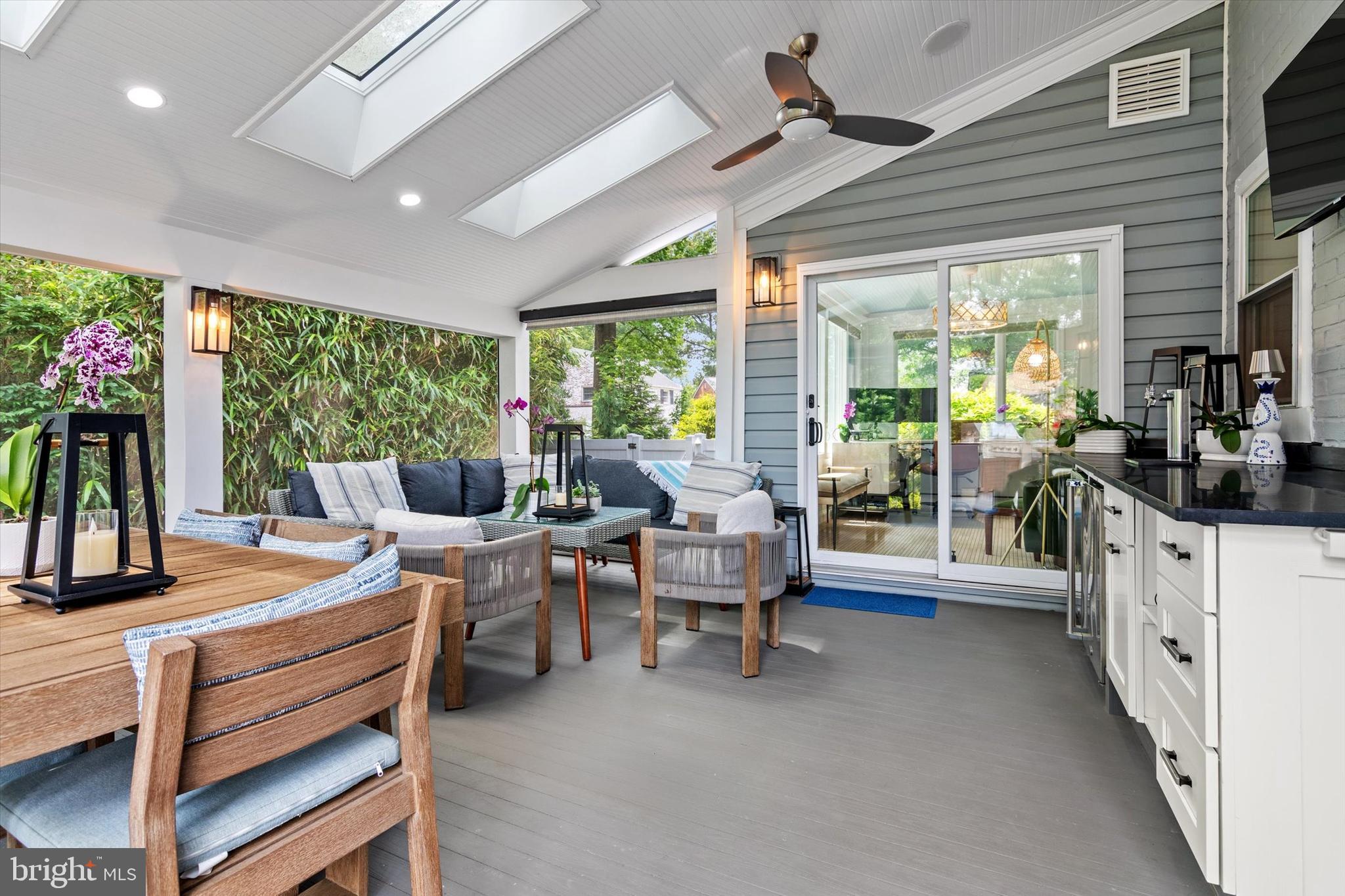 ARLINGTON FOREST - Residential