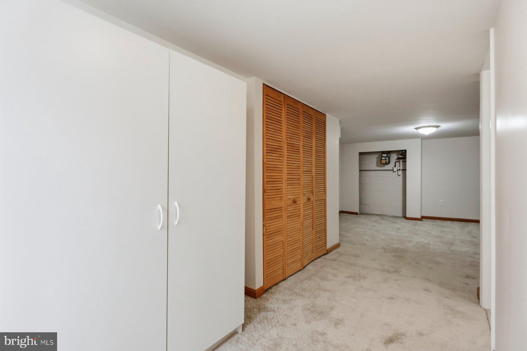 NORTH POINT VILLAGE - Residential