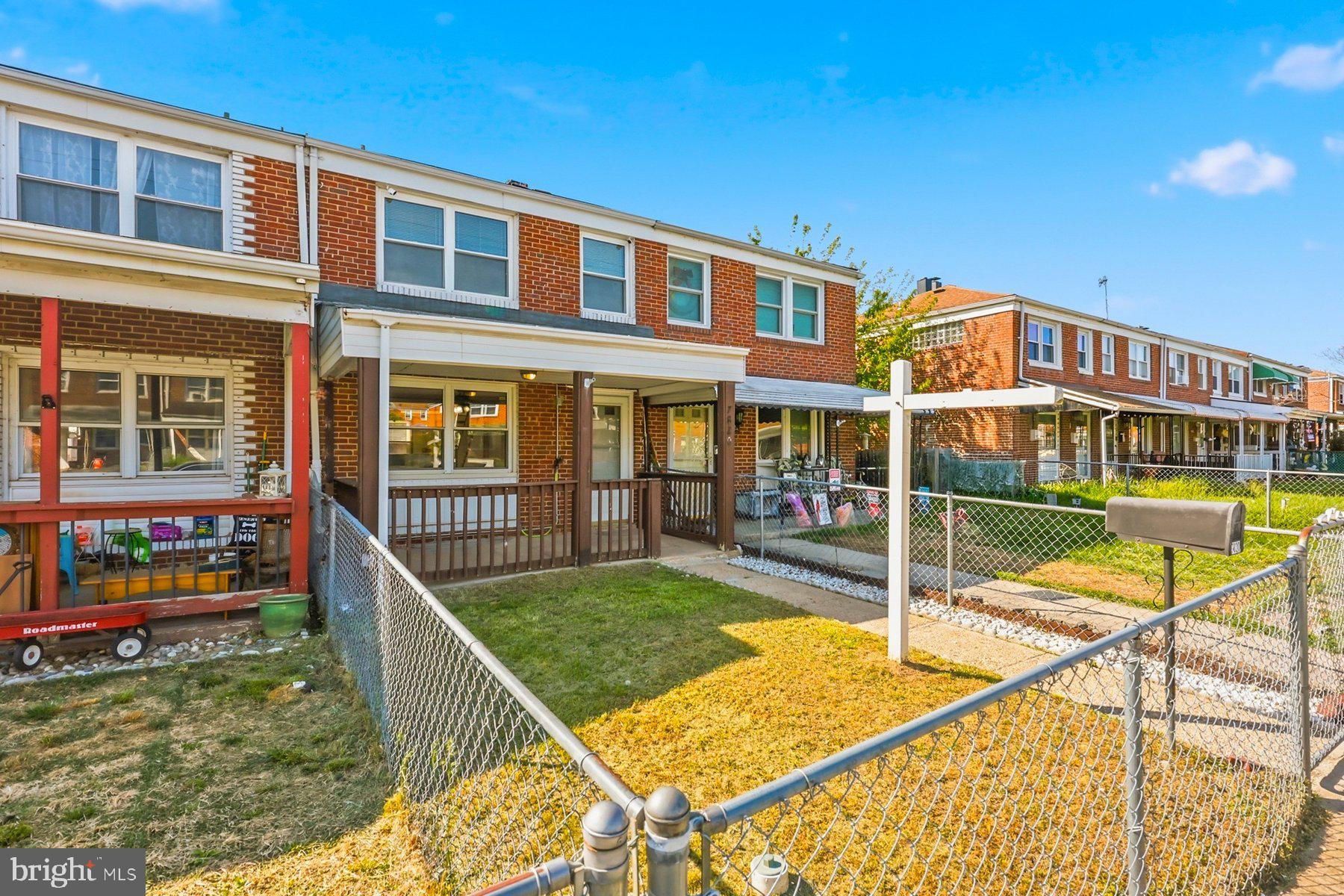 NORTH POINT VILLAGE - Residential