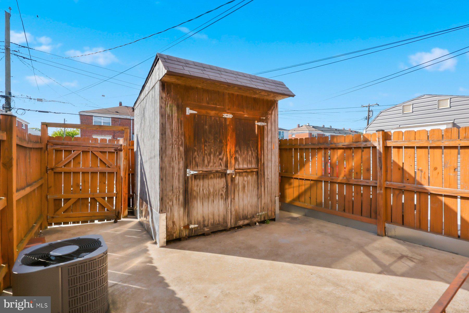 NORTH POINT VILLAGE - Residential