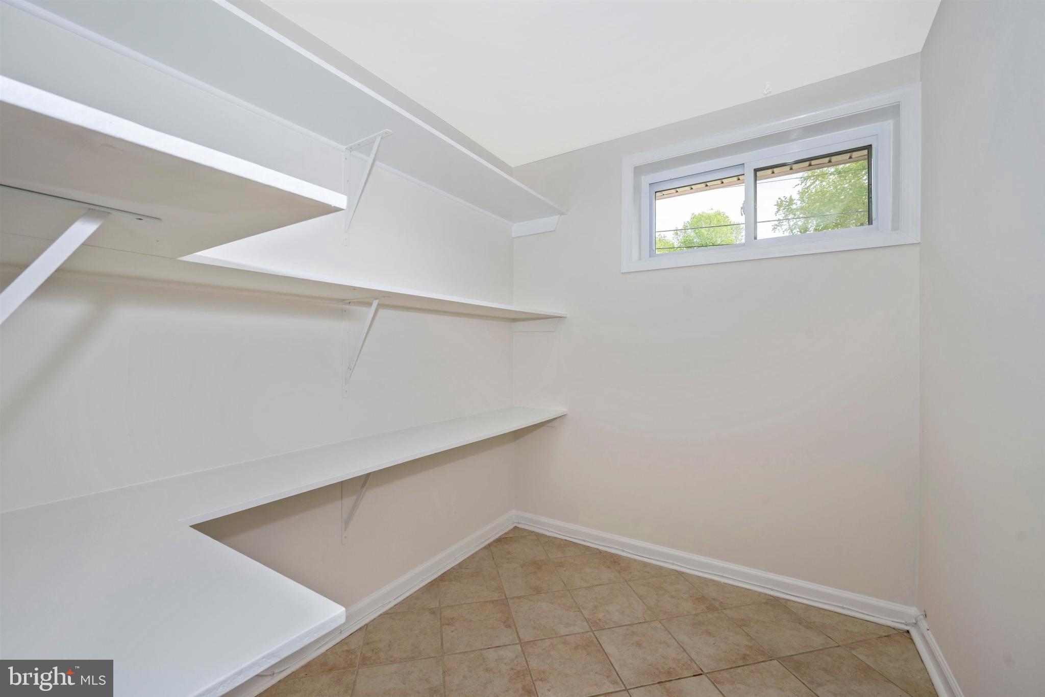 EAST SPRINGBROOK - Residential