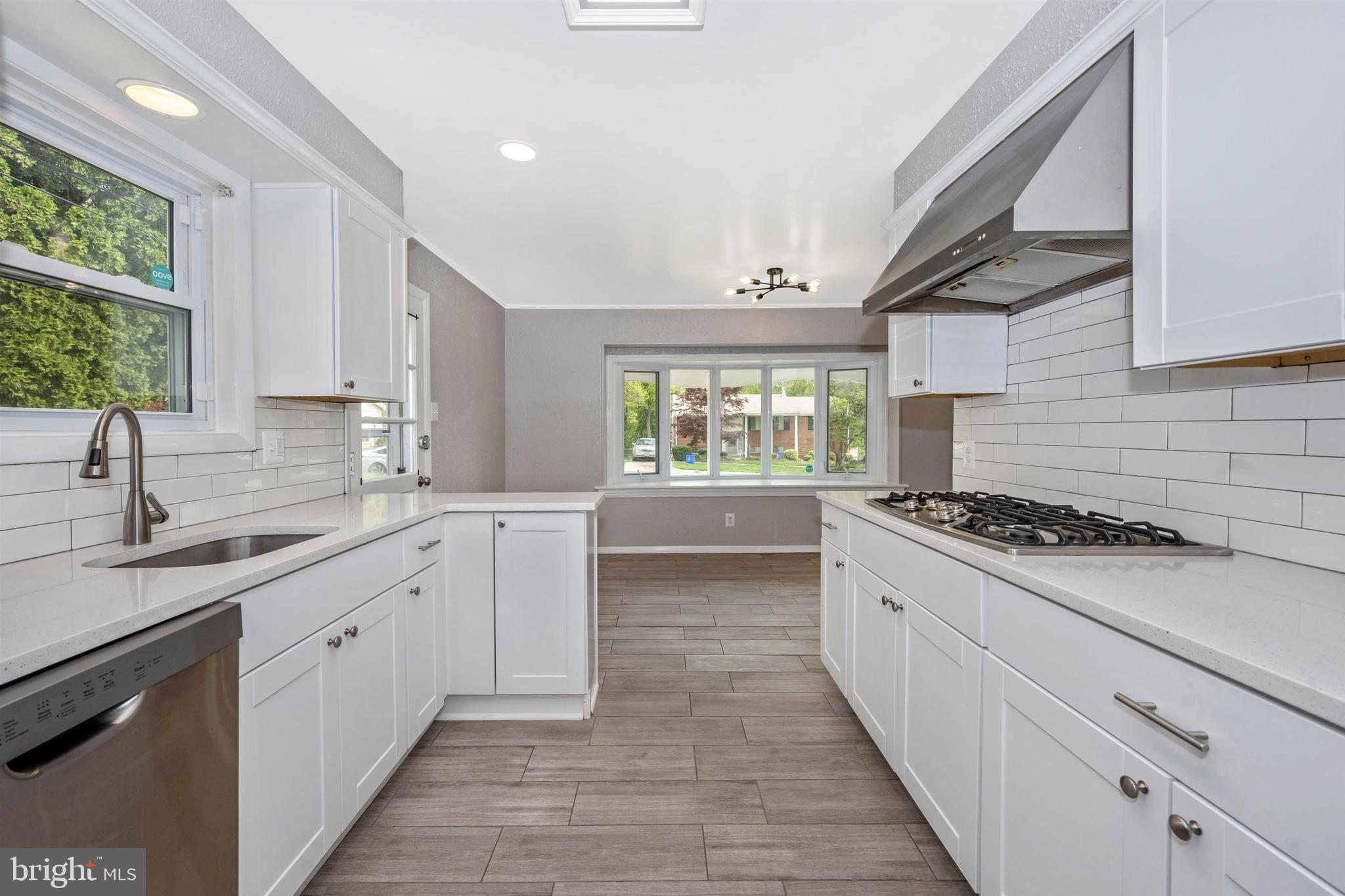 EAST SPRINGBROOK - Residential