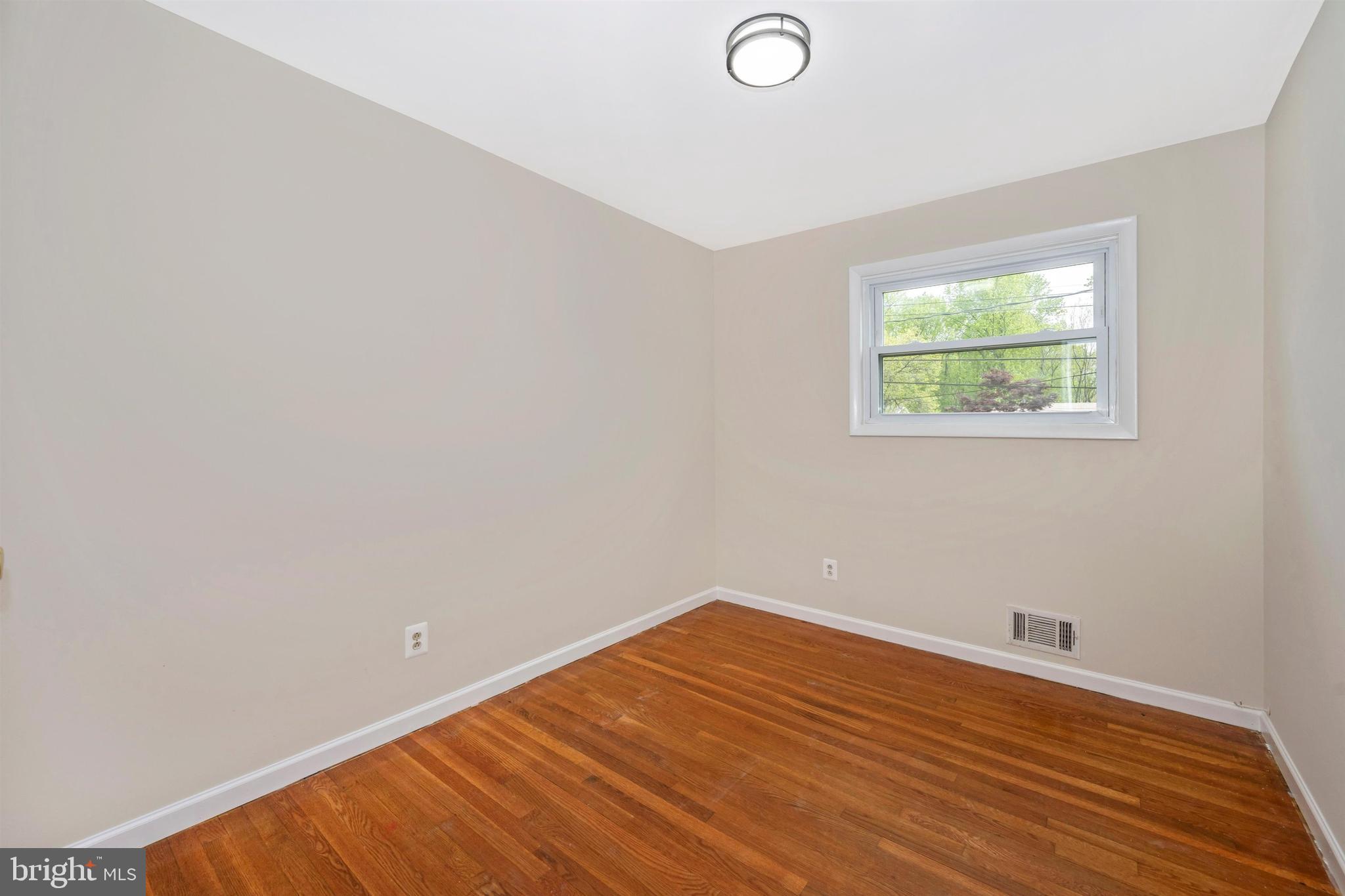 EAST SPRINGBROOK - Residential