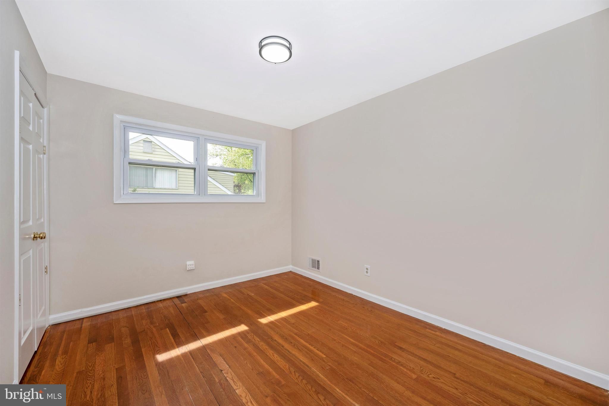 EAST SPRINGBROOK - Residential