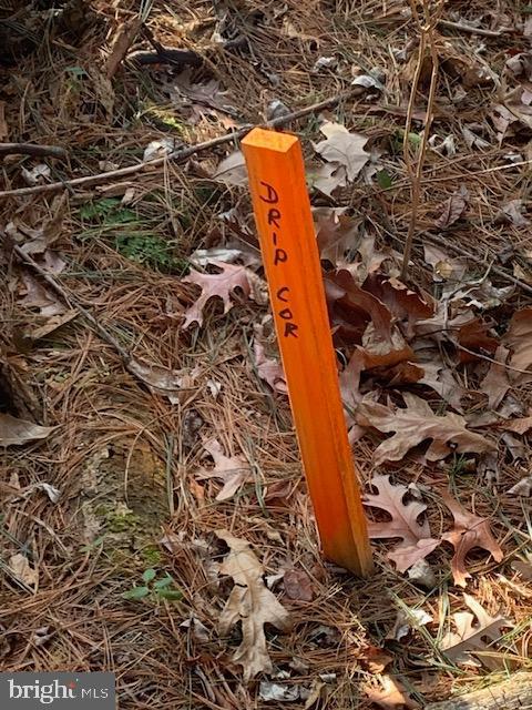 NONE AVAILABLE - Land