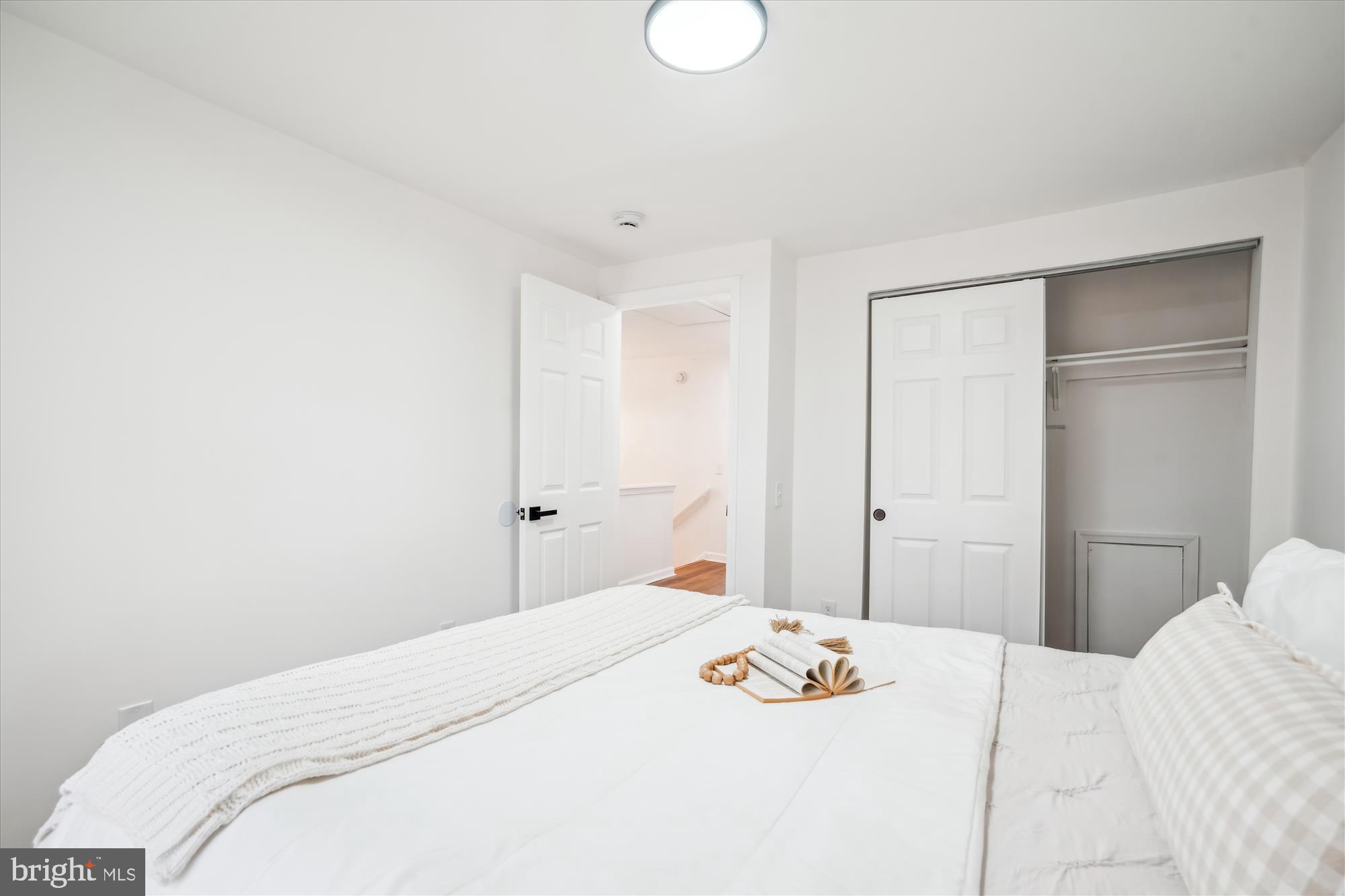 SNOWDENS MILL - Residential