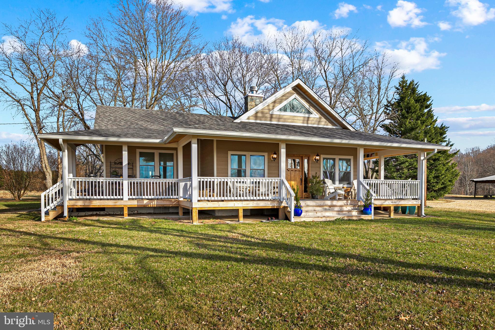 DAVIDSONVILLE - Farm