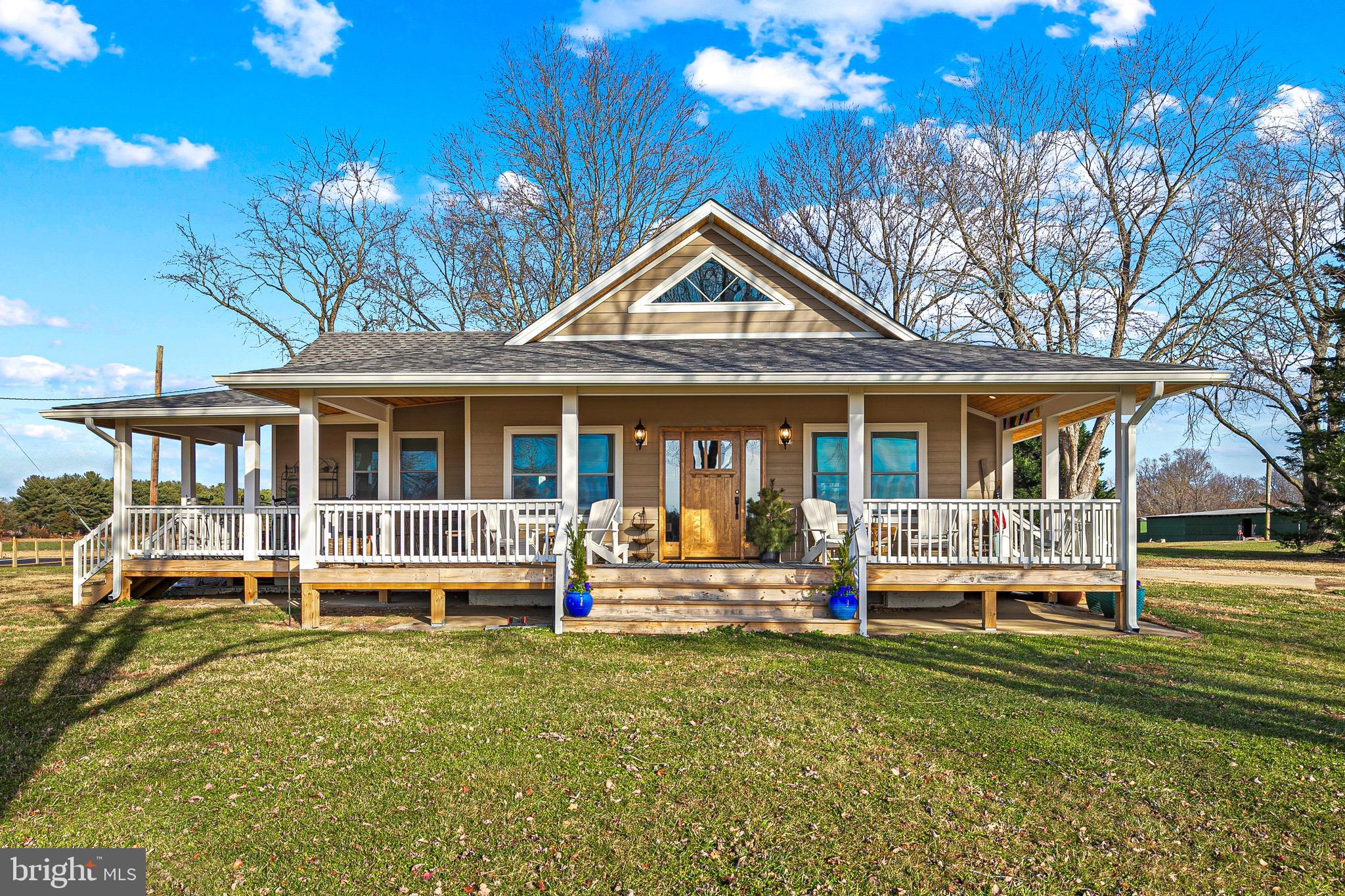 DAVIDSONVILLE - Farm