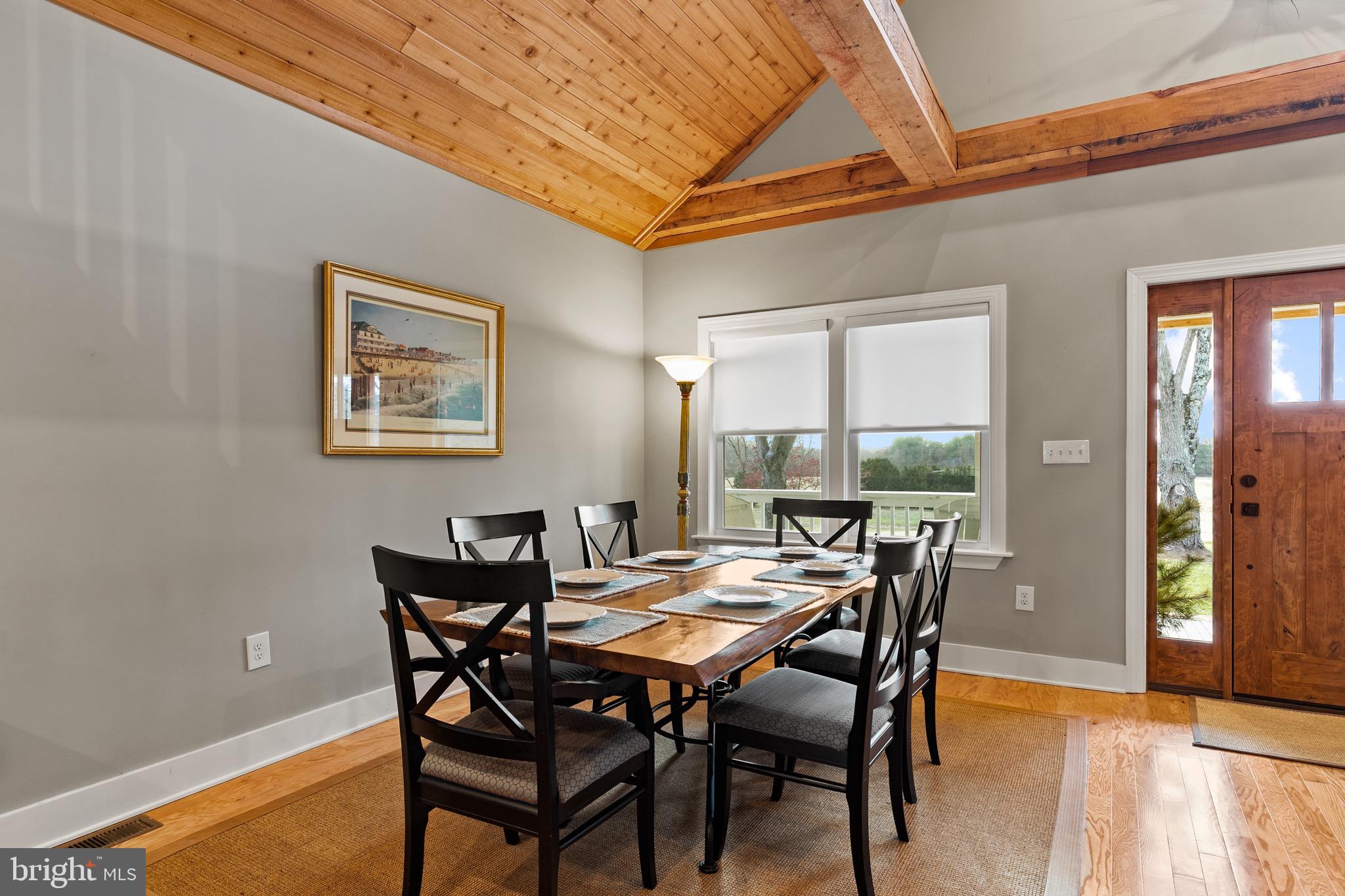 DAVIDSONVILLE - Farm